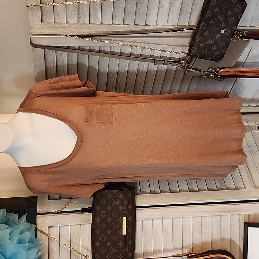 Bonzollo brand oversized t shirt